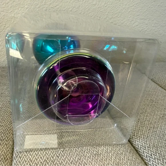 Welcome to Fabulous Las Vegas Nevada Colored Wine Glass - Picture 12 of 15